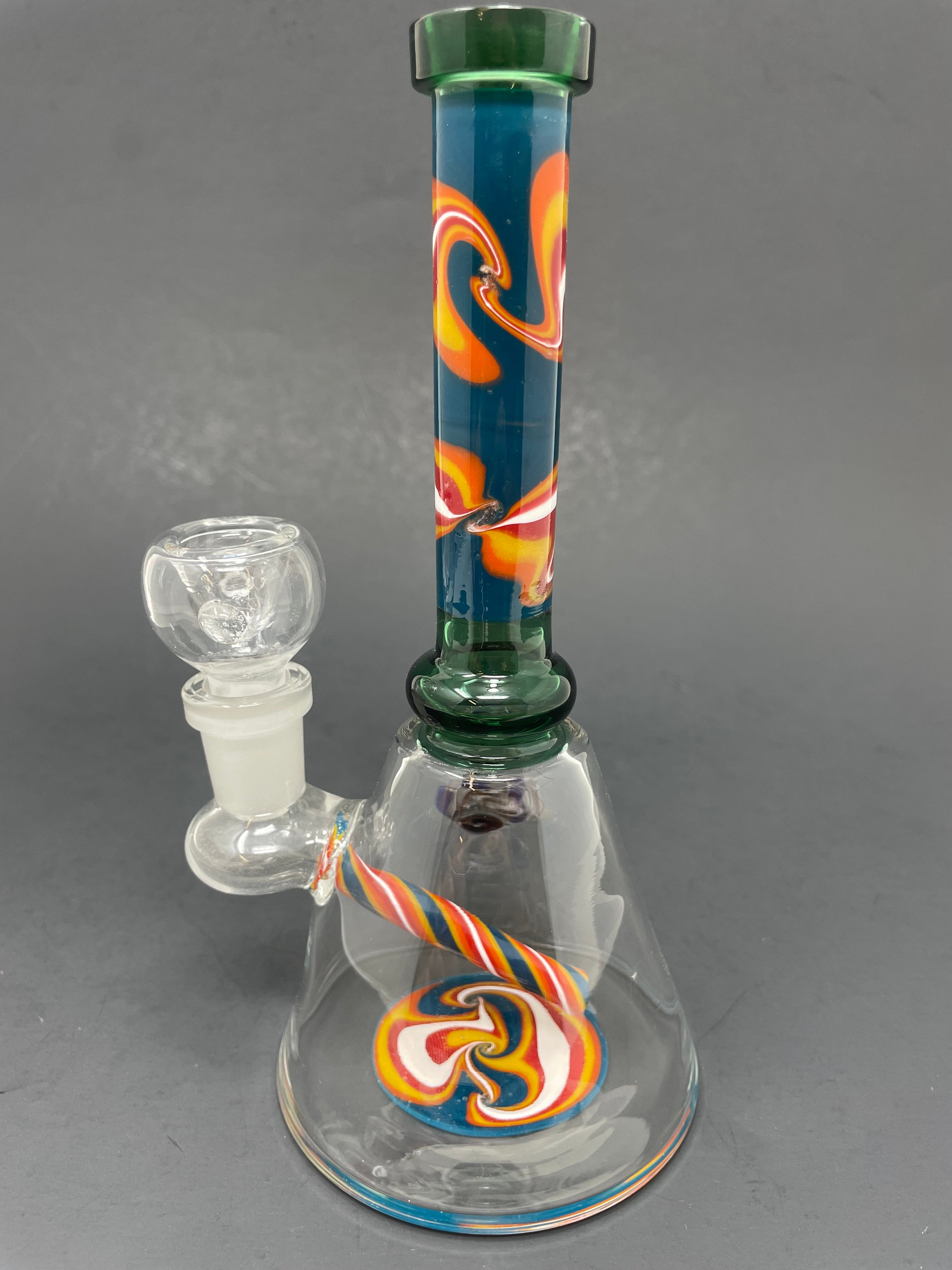 8" Flower Green Bong