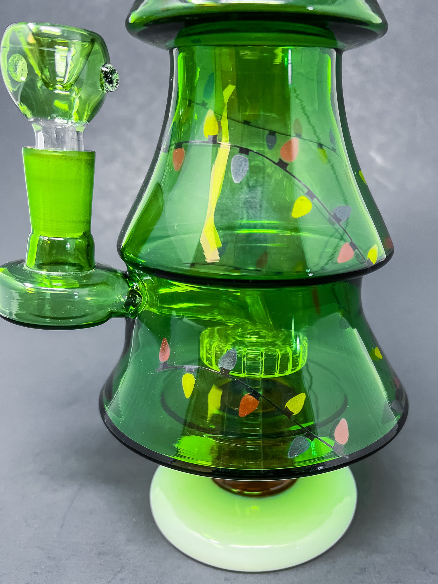 11" Stoned Genie Christmas Tree Bong