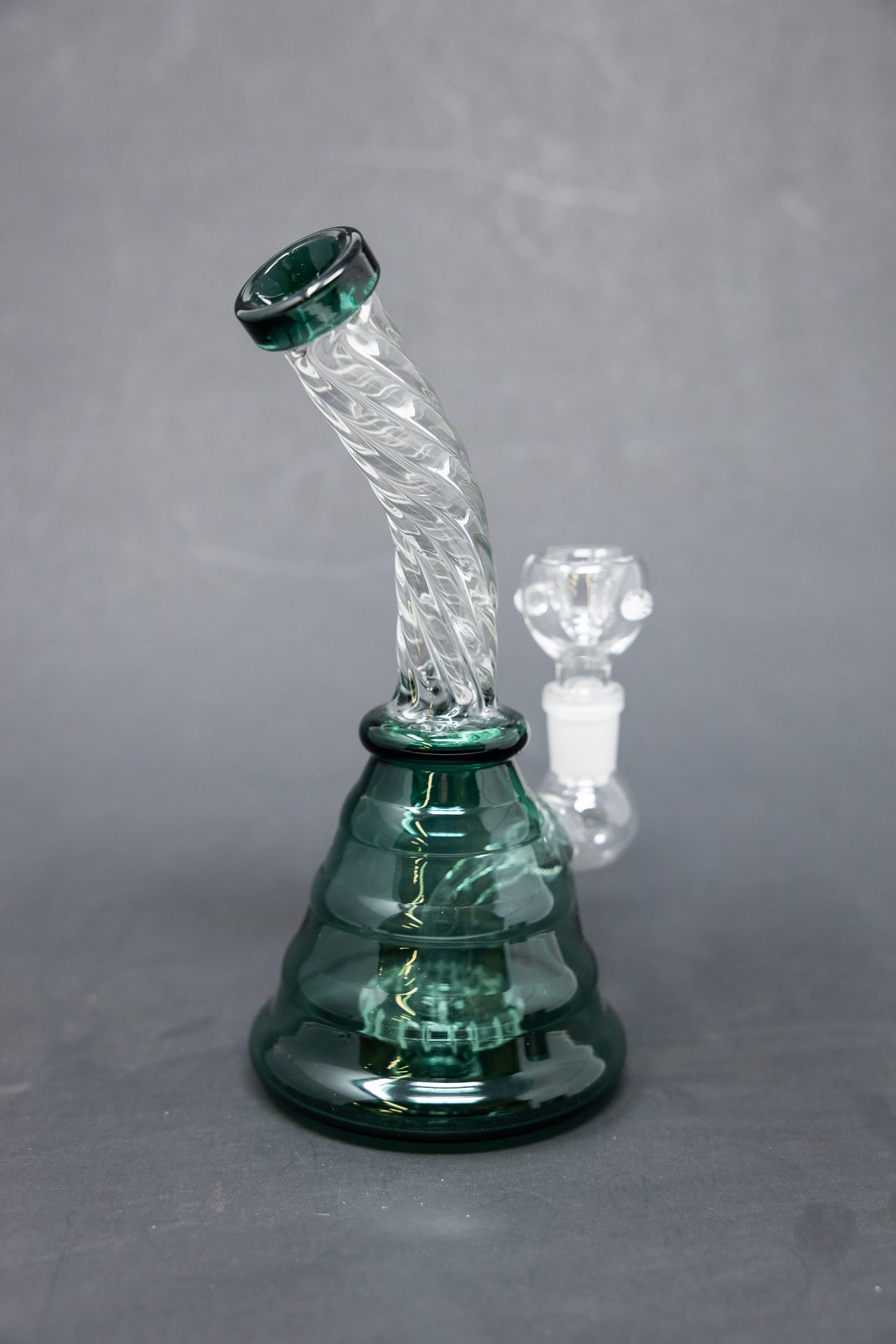 7" Aqua Twisted Bong
