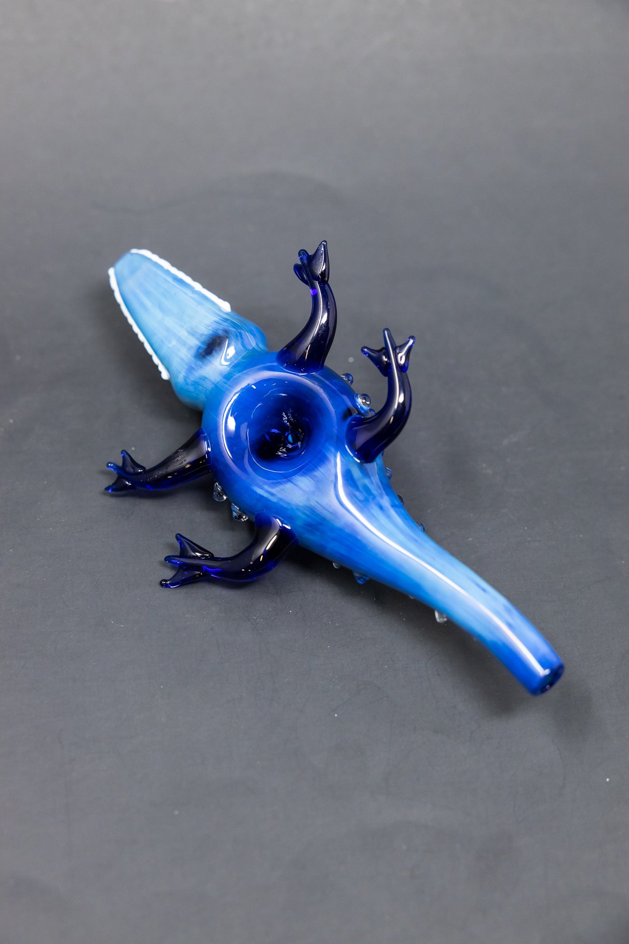 7.5" Alligator Hand Pipe(Blue)
