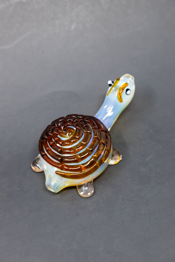 5.5" Big Turtle Hand Pipe (Amber)