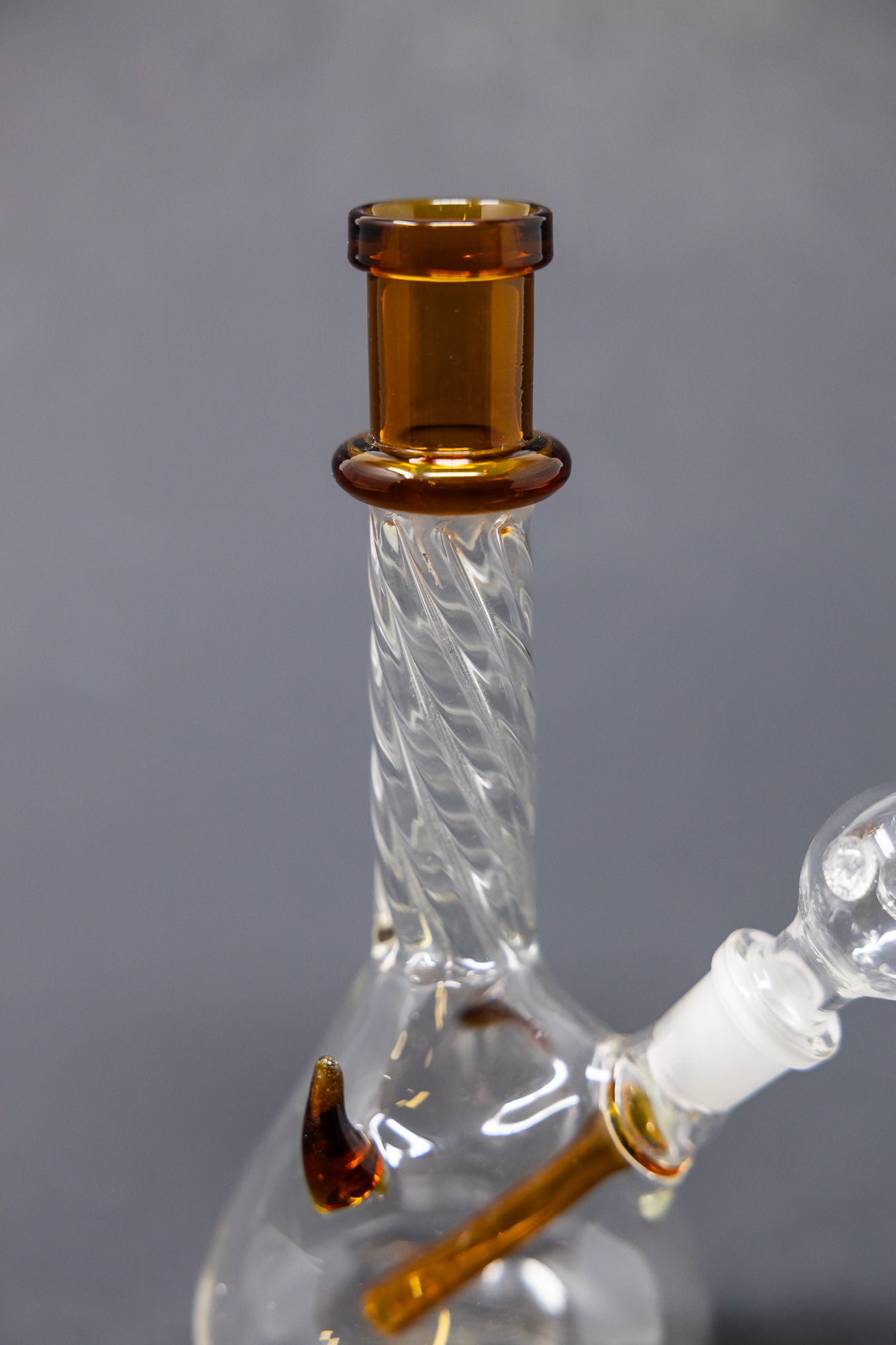 7" Dark Amber Devil Bong