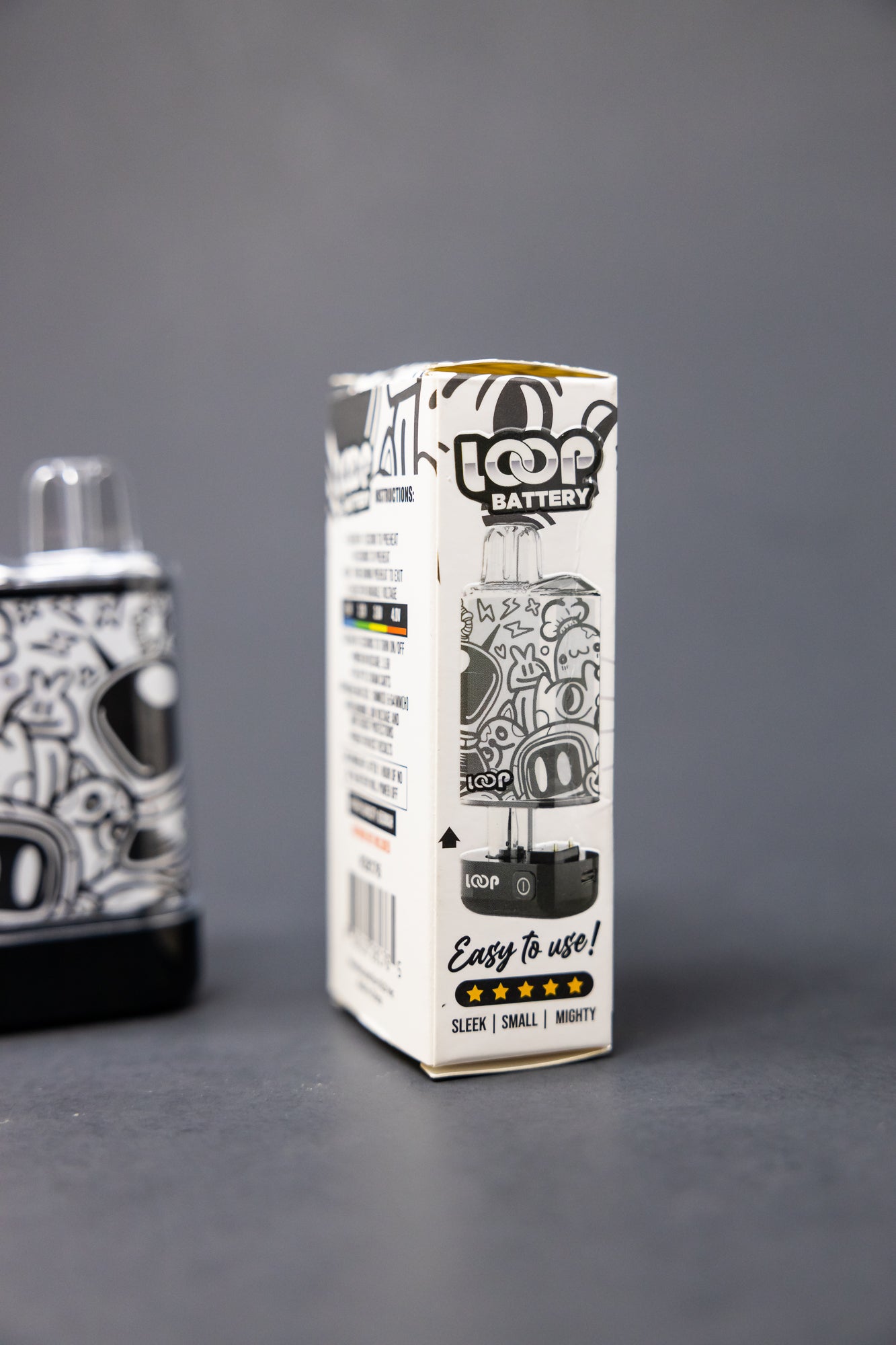 Loop 510 Thread Discreet Battery - Black/White