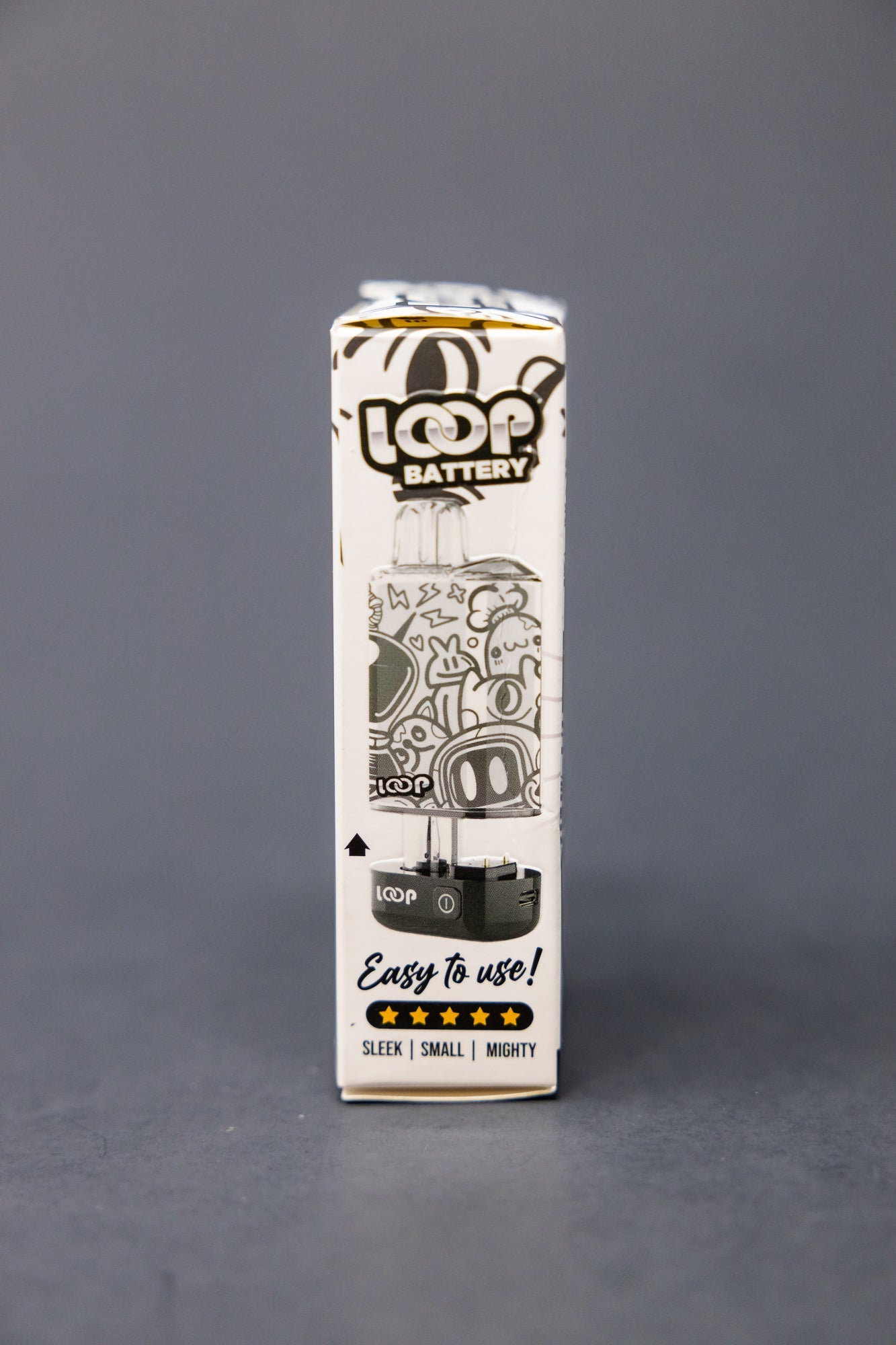 Loop 510 Thread Discreet Battery - Black/White StonedGenie.com Loop 510 Thread Discreet Battery - Black/White StonedGenie.com