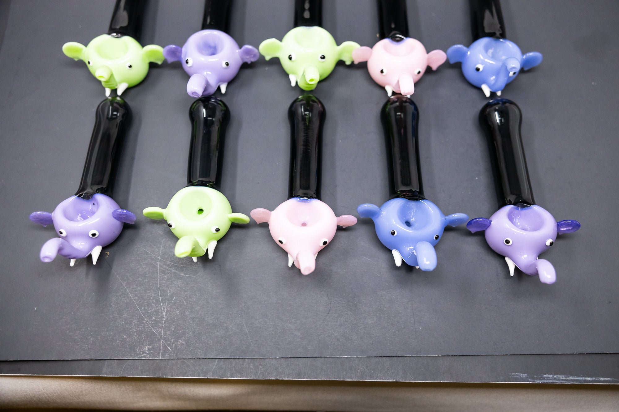 5" Assorted Elephant Head Hand Pipes - 10 pc Bundle