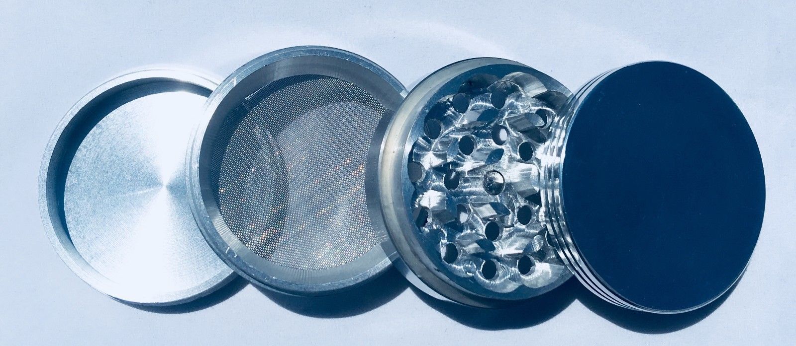 4 Piece Magnetic 2.5 Inch Silver Metal Grinder