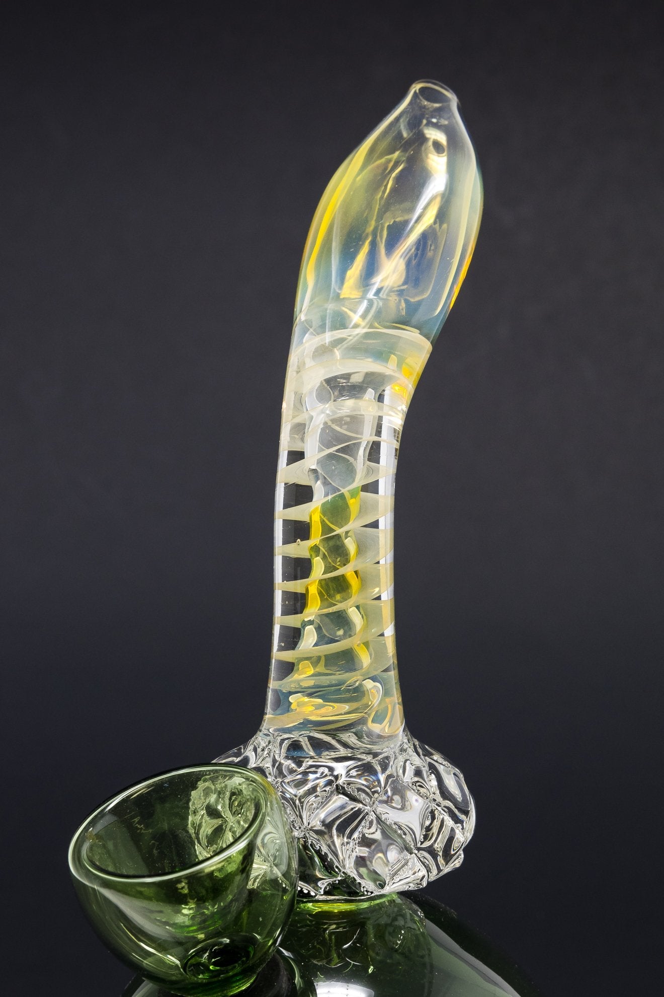 6” Diamond Neck Round Base Mini Bong w/ Carb Hole