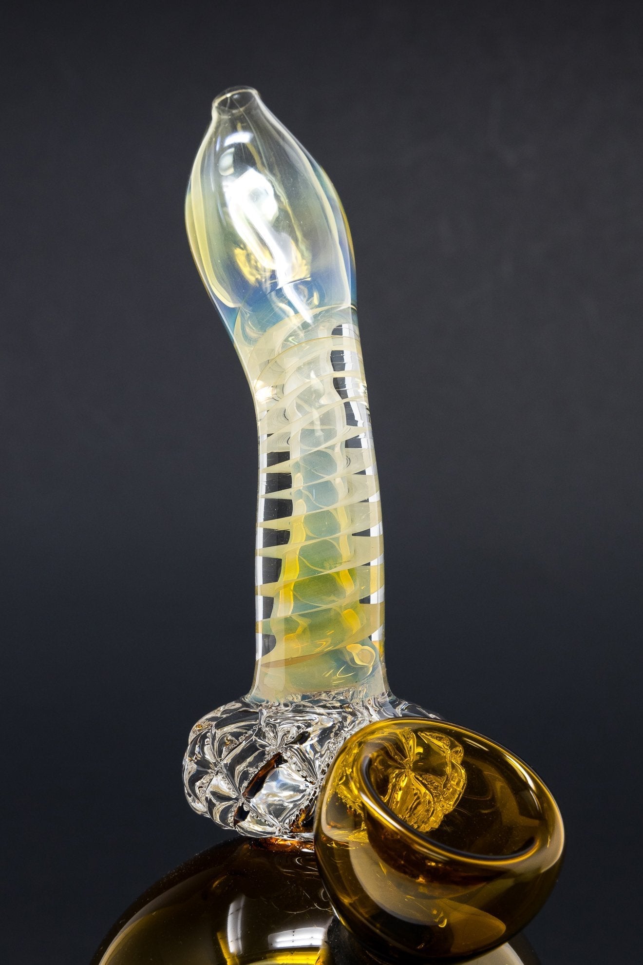 6” Diamond Neck Round Base Mini Bong w/ Carb Hole