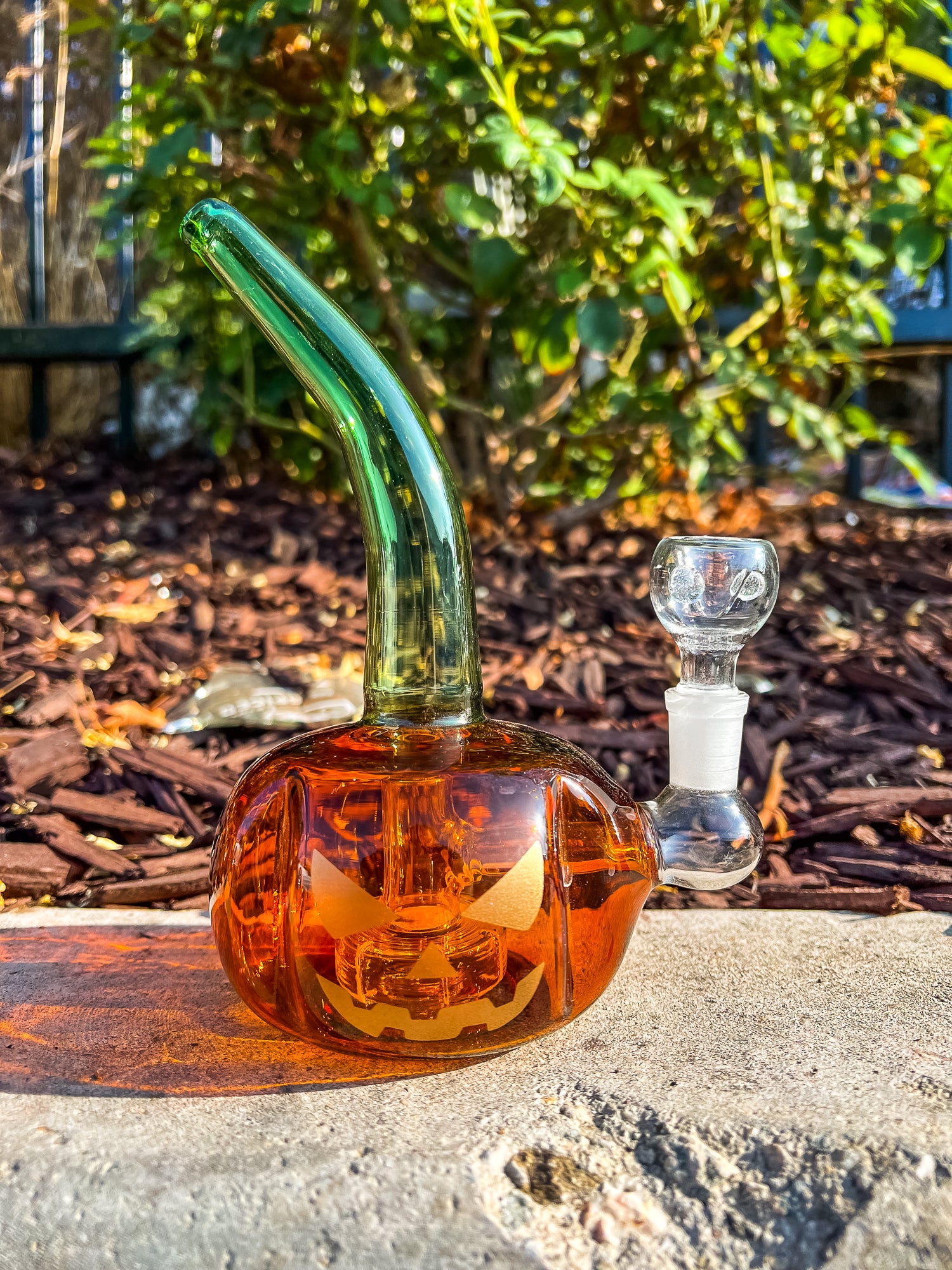 8" Pumpkin Bong