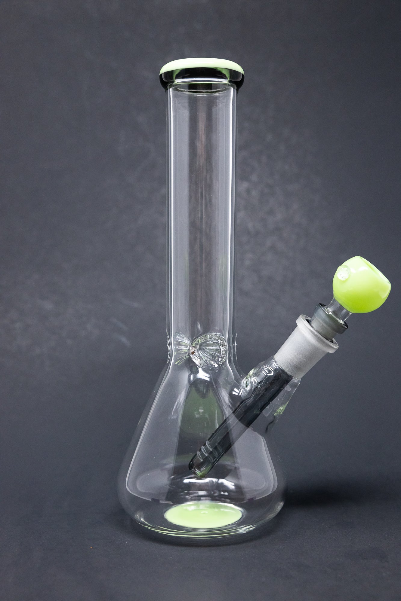 10" Milky Green Middle Accent Beaker Bong