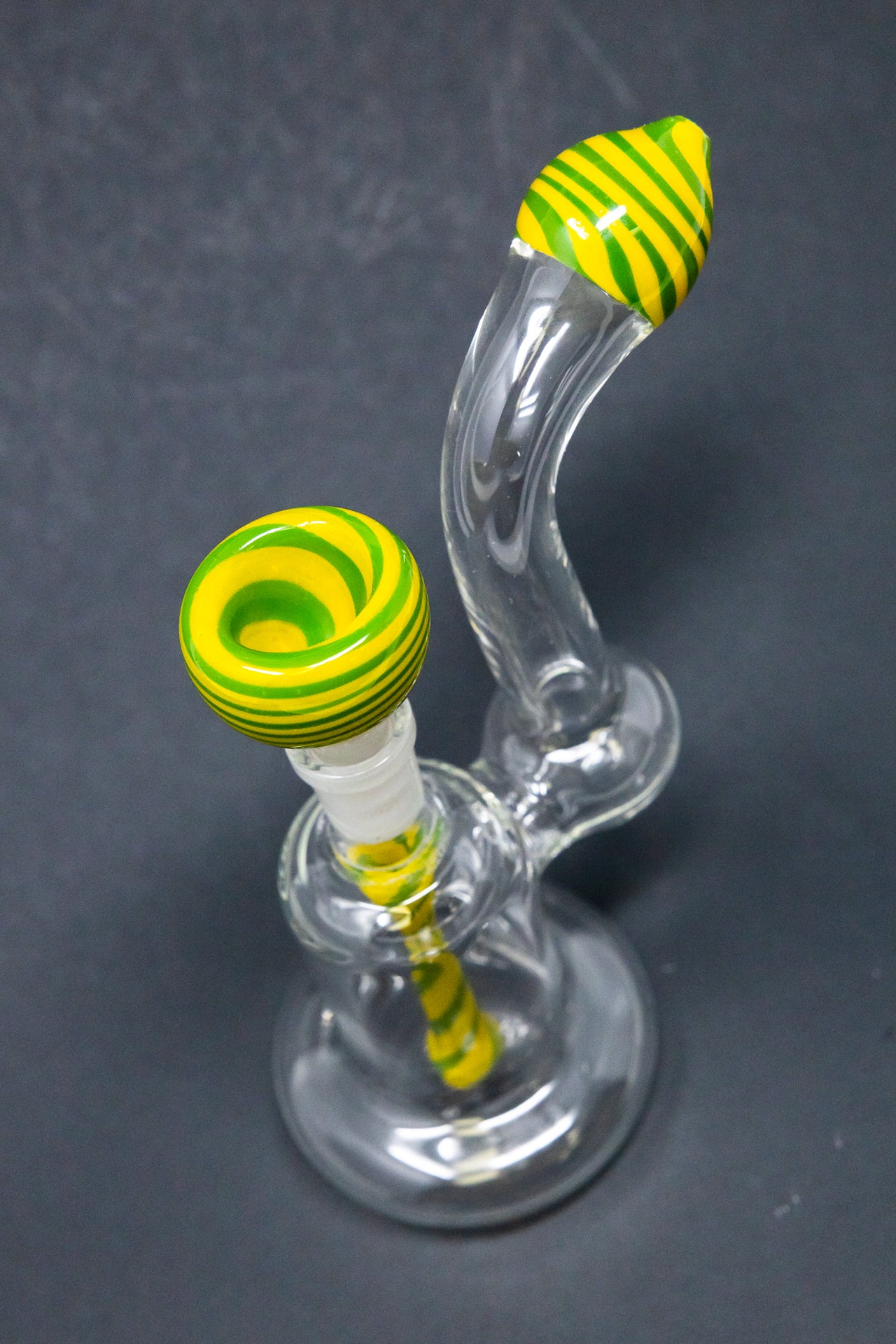6" Green/Yellow Zig Zag Bubbler w/ Pull Out Bowl