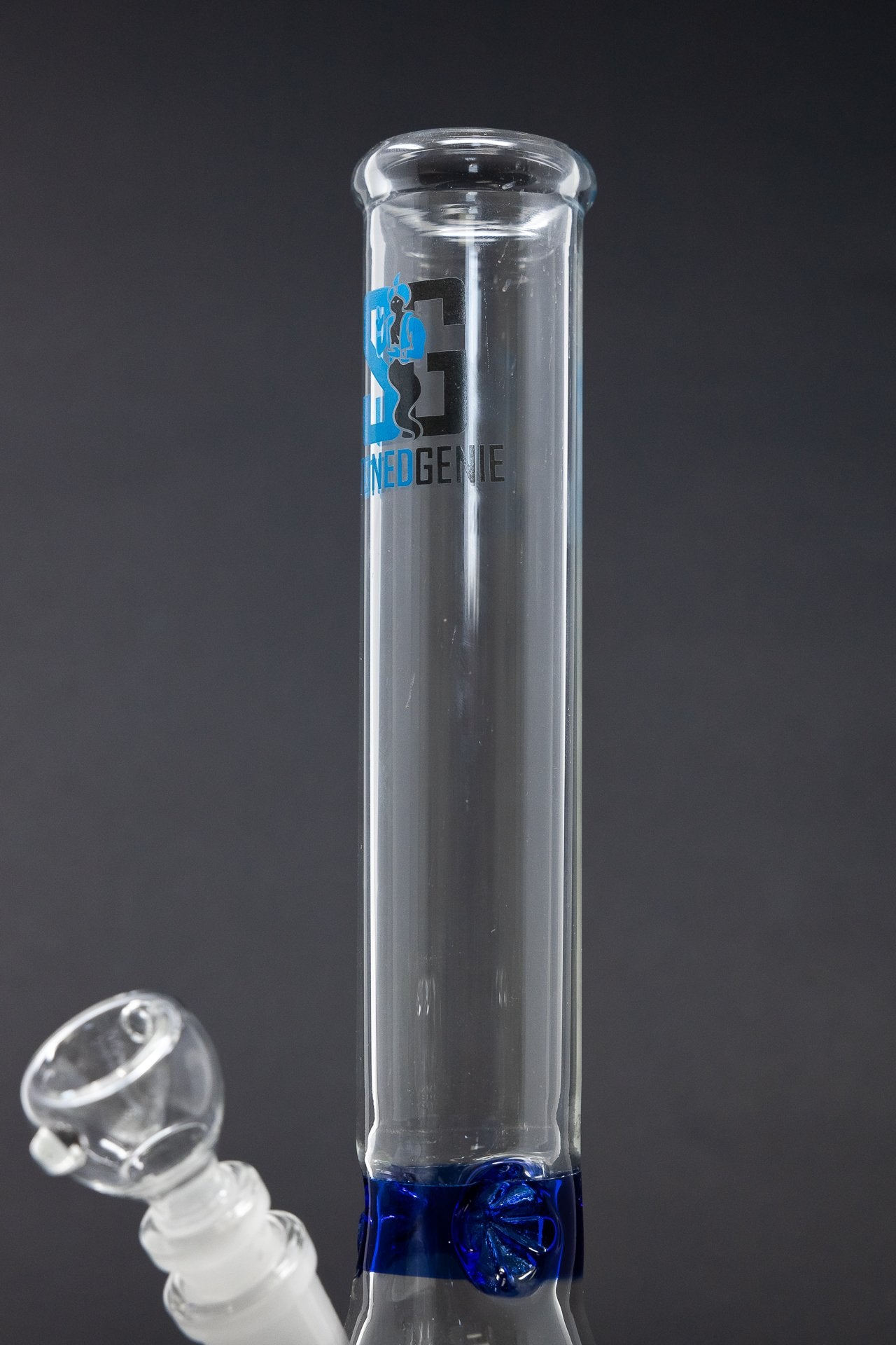 11” Stoned Genie Blue Middle Accent Bong