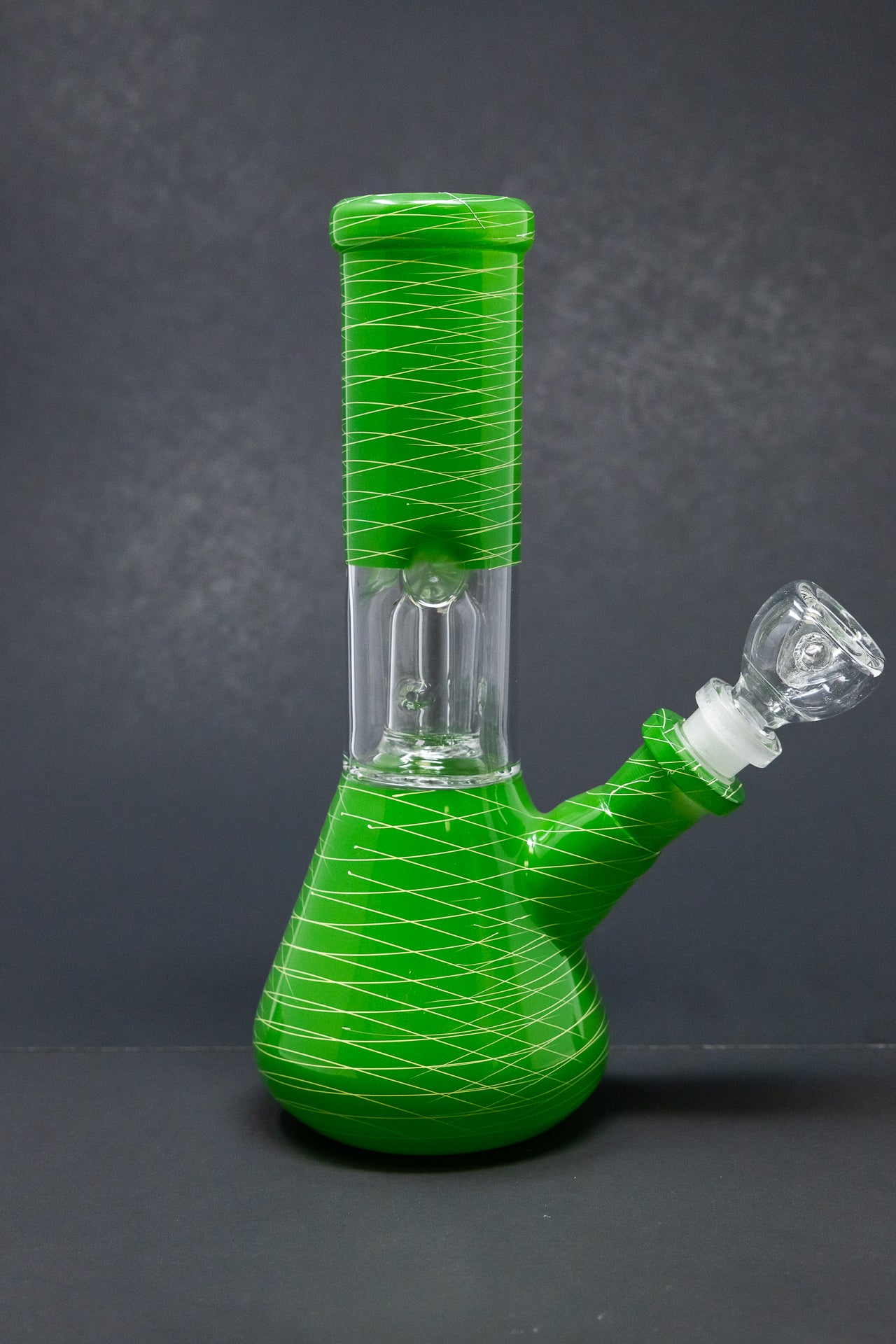 8" Green Zebra Bong