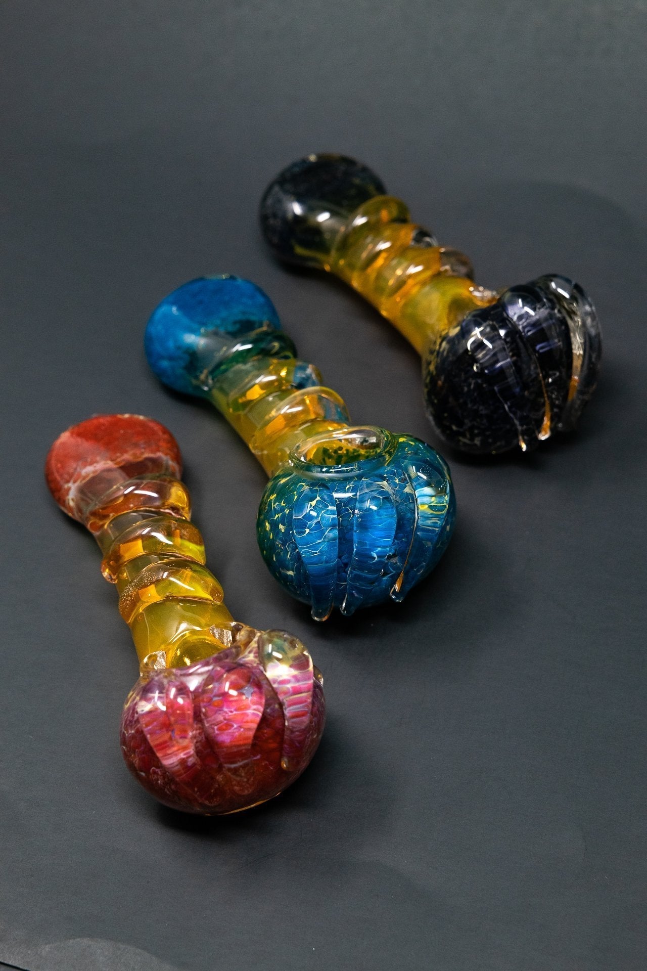 5" Splatter Bear Claw Hand Pipe StonedGenie.com