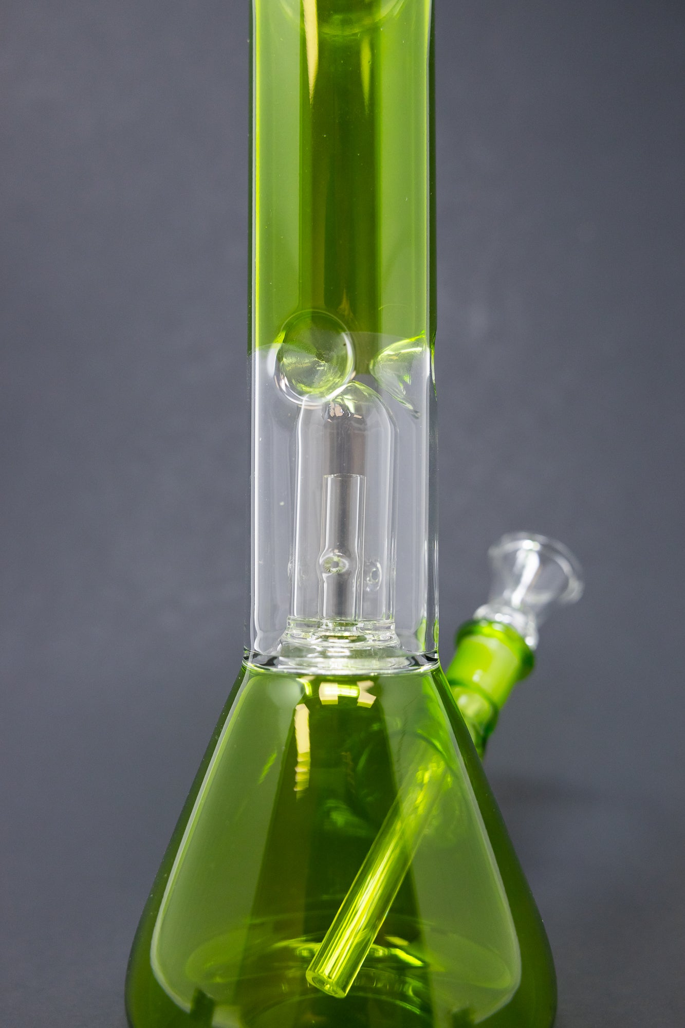 10" Yellow/Green Single Percolator Bong