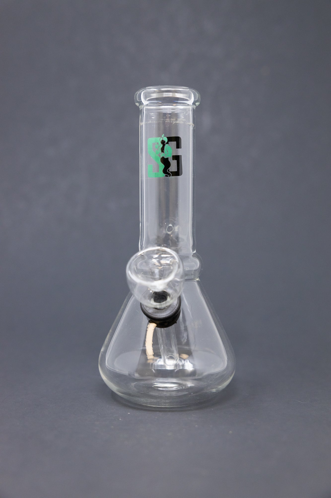 6” Stoned Genie Beaker Base Bong w/ Carb Hole