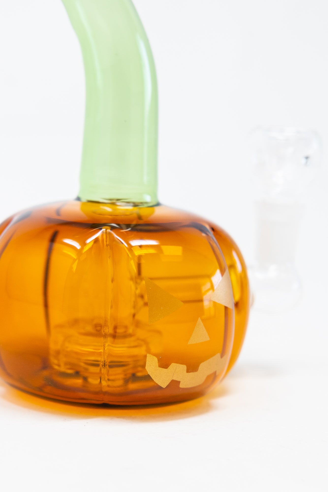 8" Pumpkin Bong