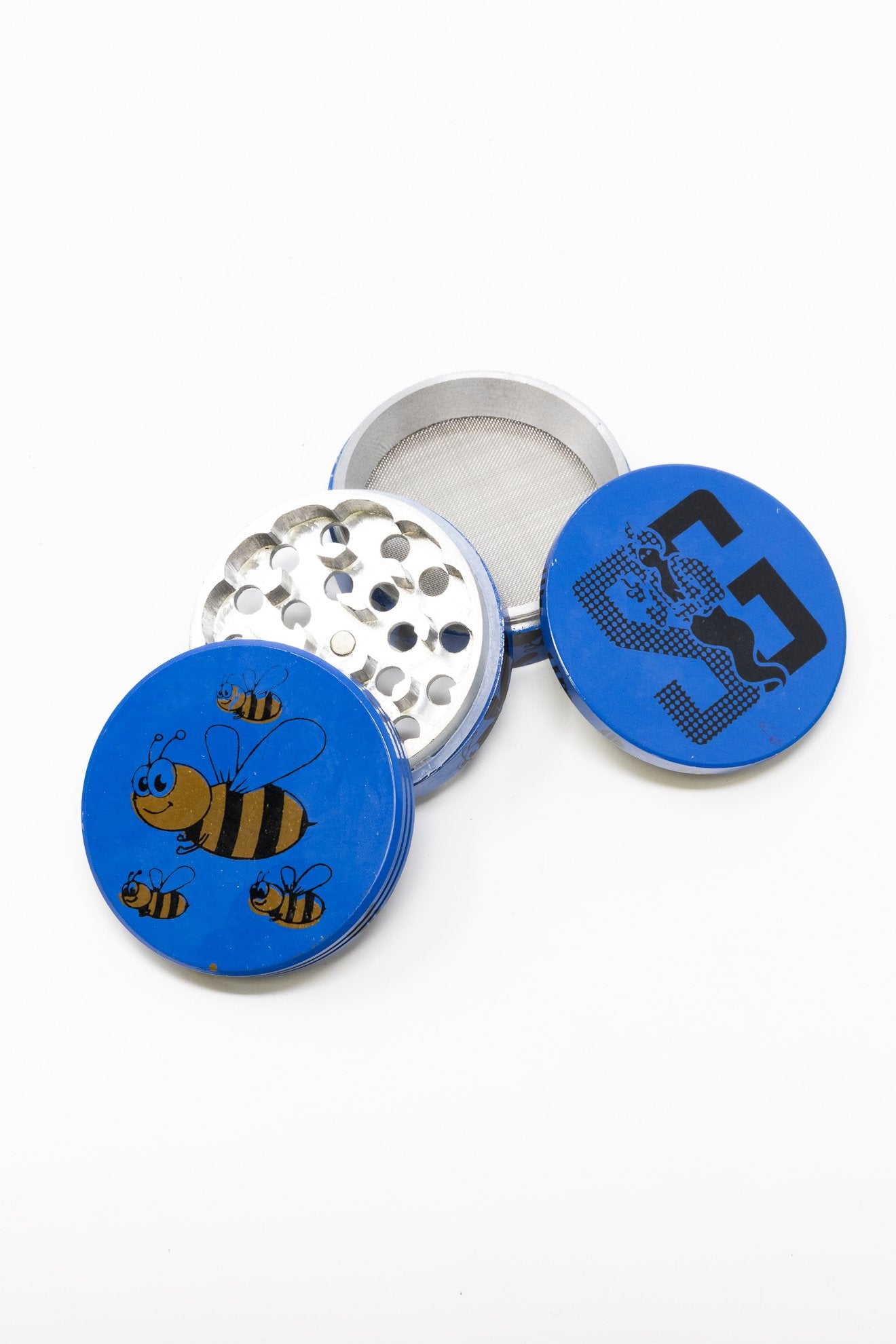 Royal Blue 4 pc Magnetic Blue Bumble Bee Metal Grinder w/ Sharp Teeth StonedGenie.com Grinders