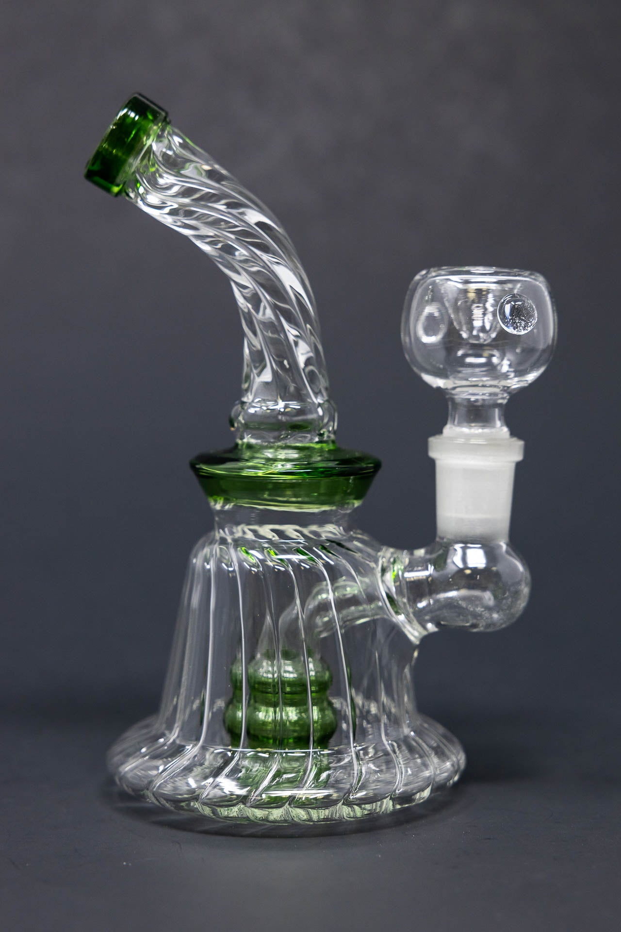 6" Twisted Base Shower Bend Bong