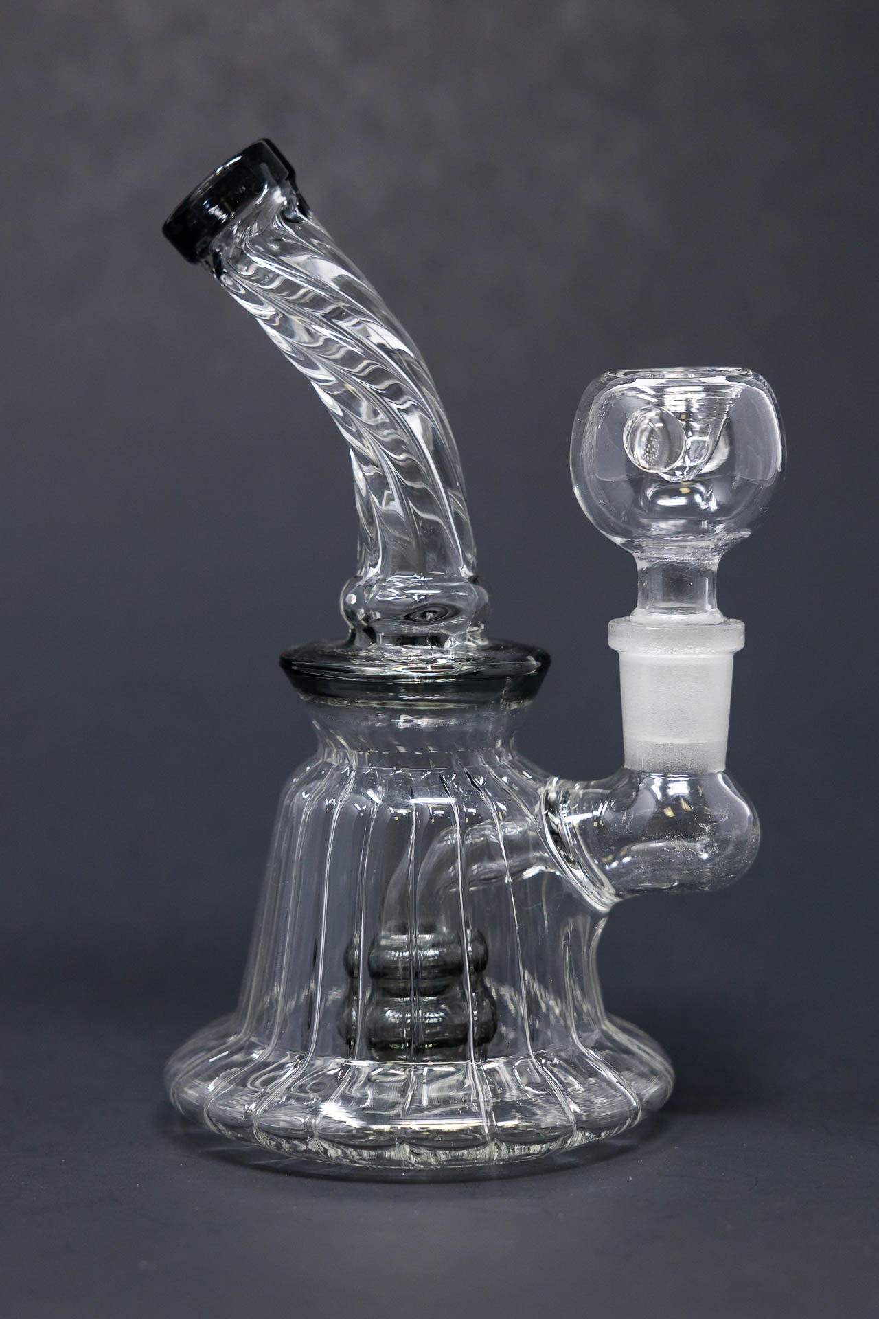 6" Twisted Base Shower Bend Bong