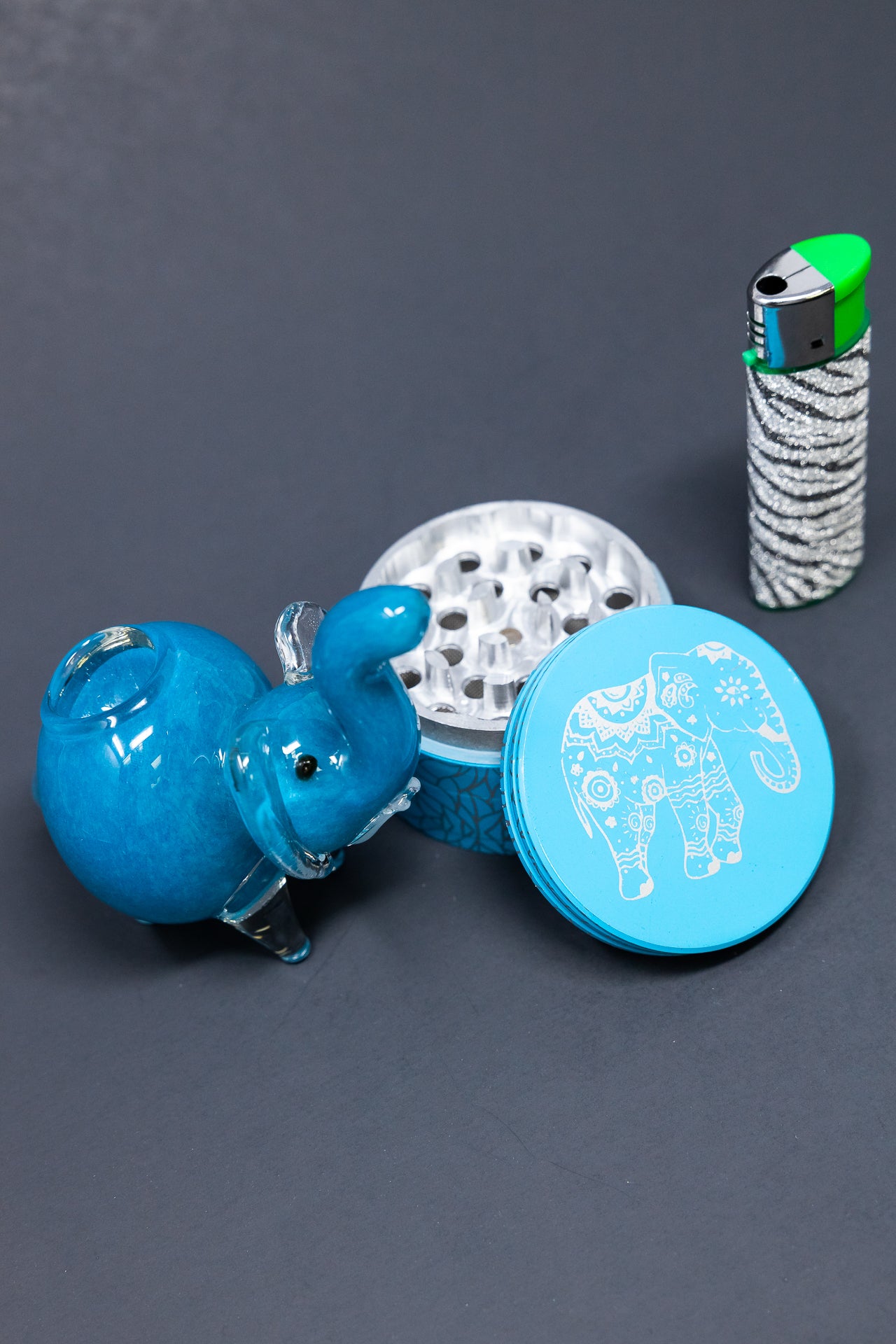 4" Teal Elephant Glass Hand Pipe w/ Lighter & Grinder