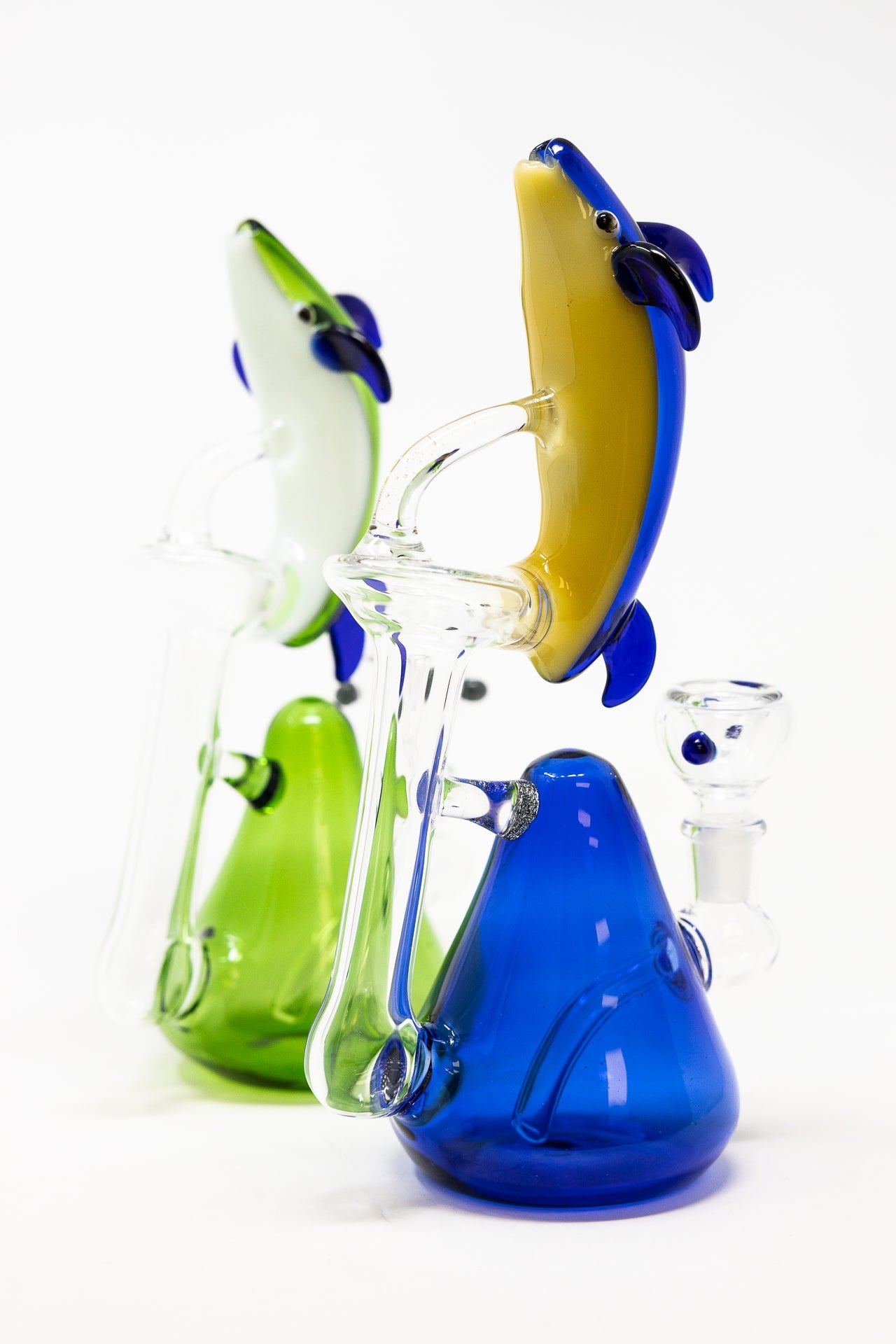 7" Dolphin Bong