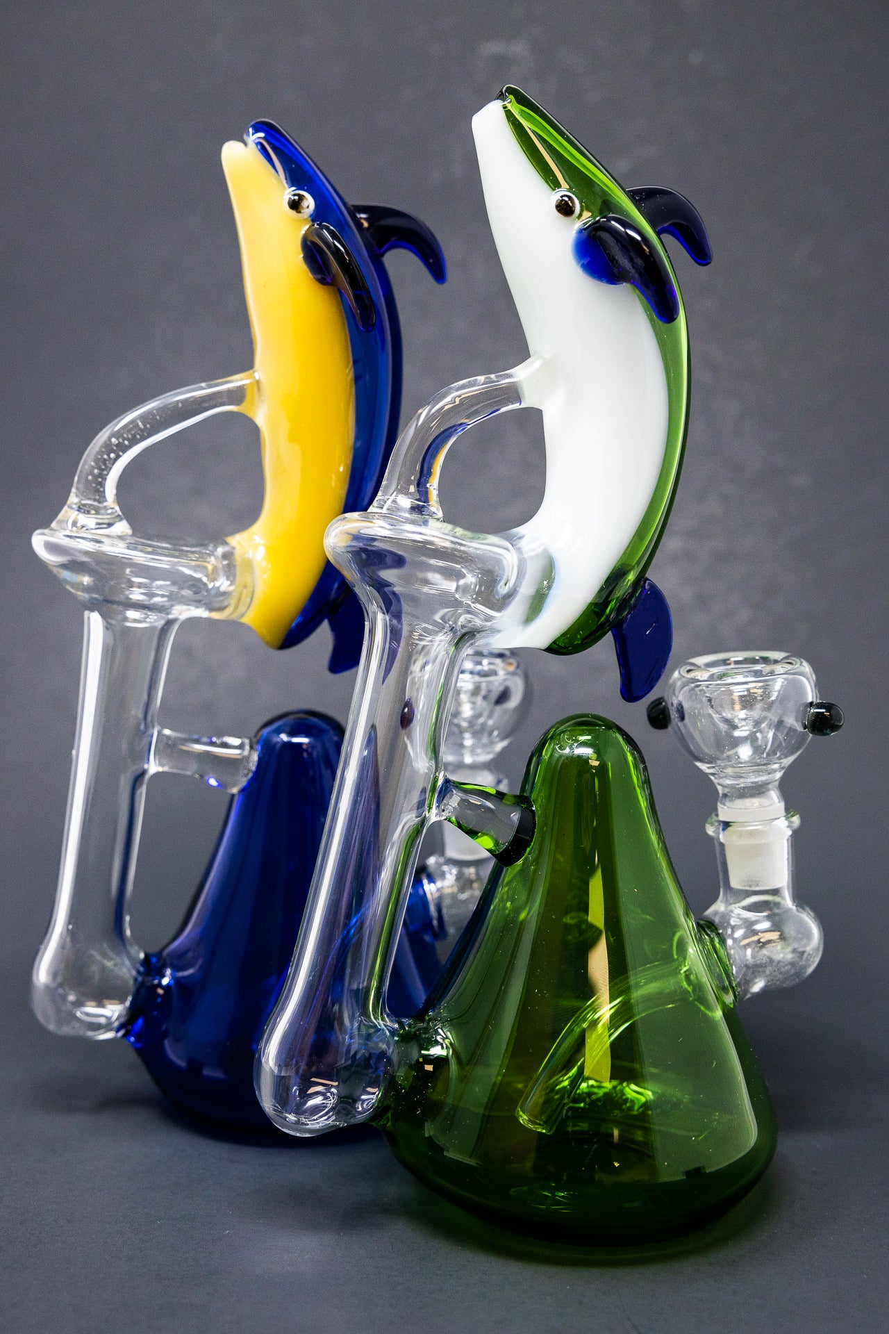 7" Dolphin Bong