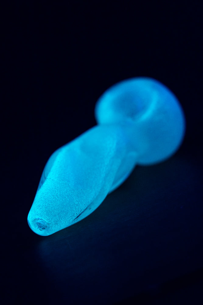 3" Twisted Glow in the Dark Hand Pipe