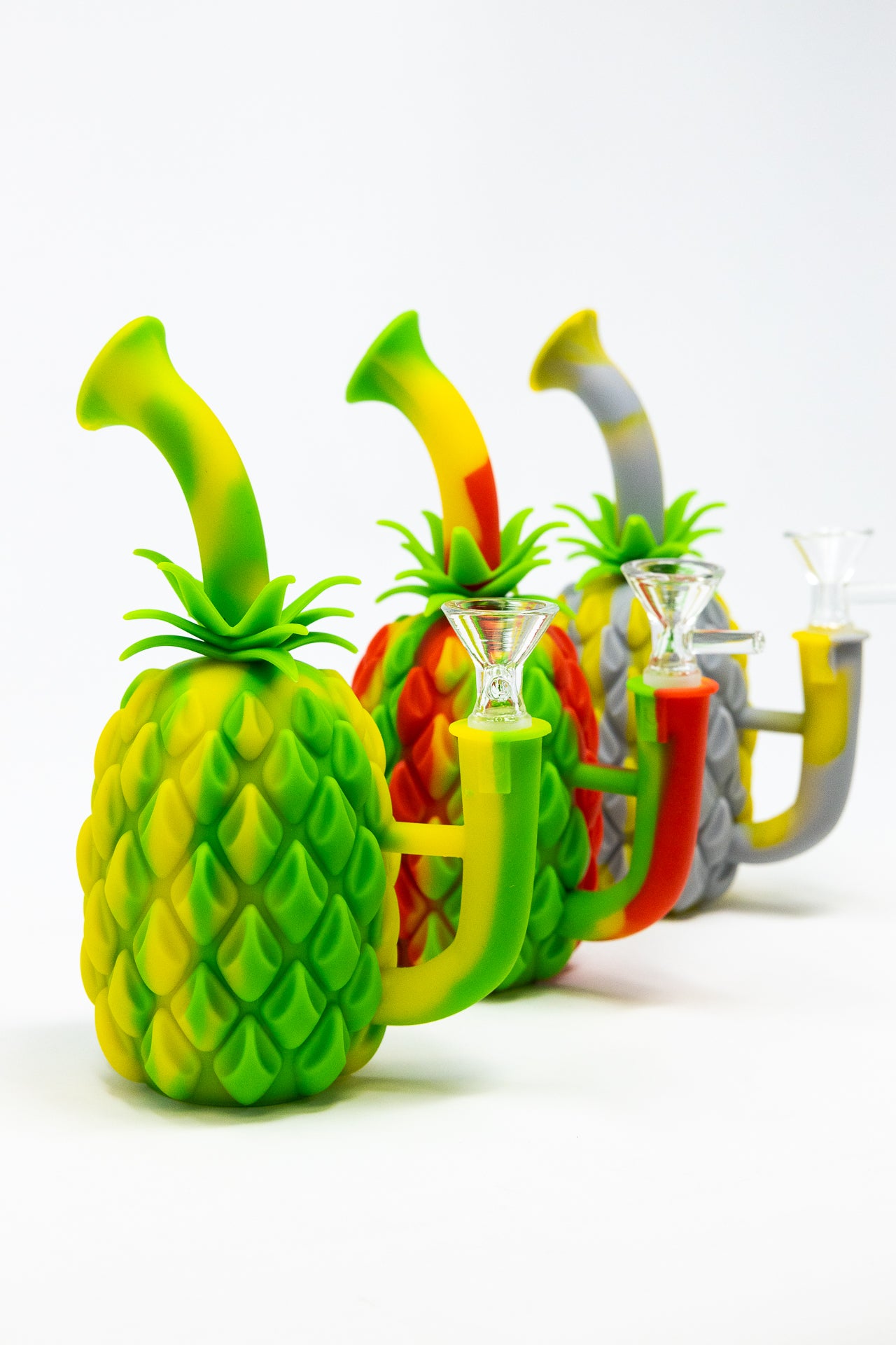 7" Pineapple Silicone Bong