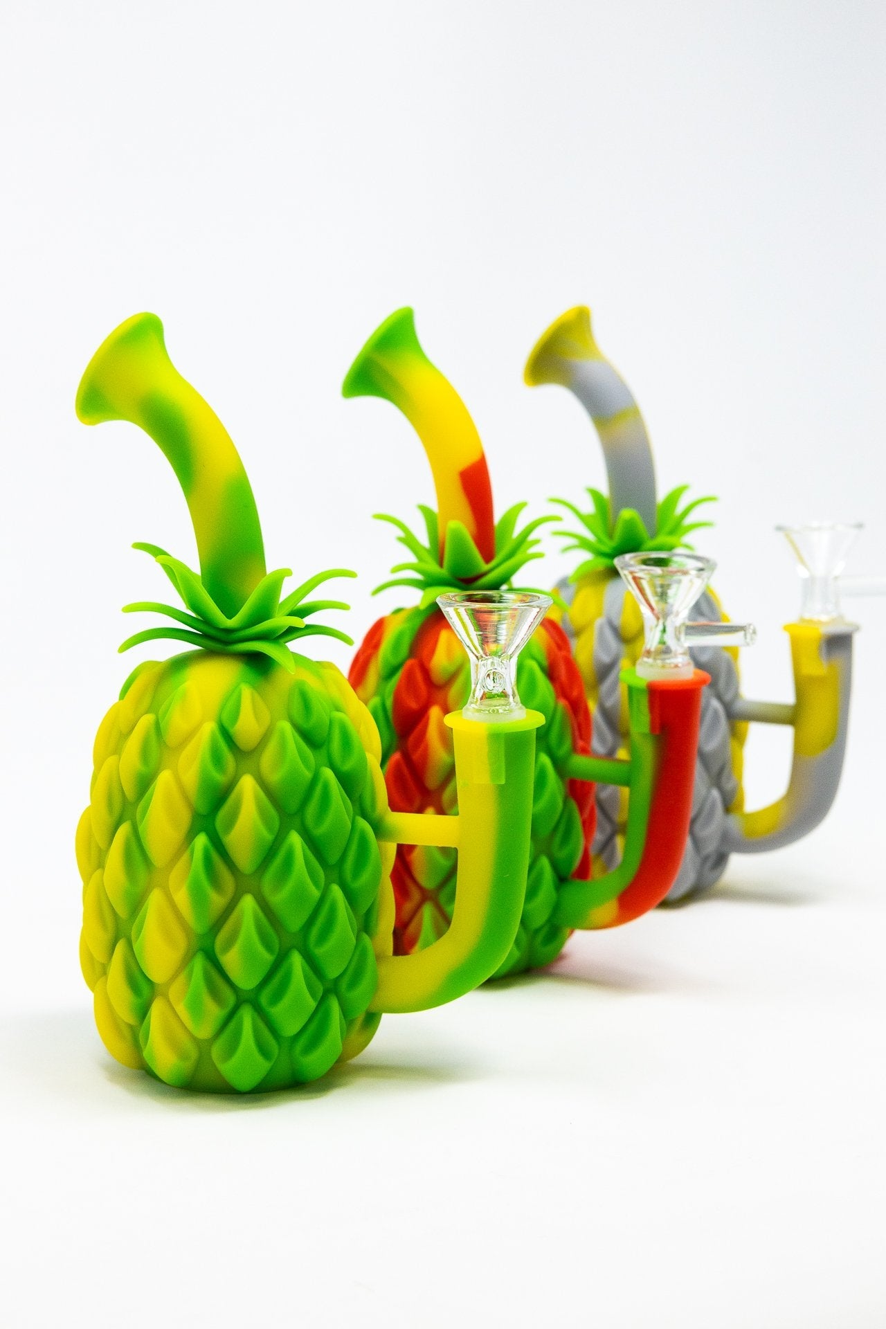 7" Pineapple Silicone Bong