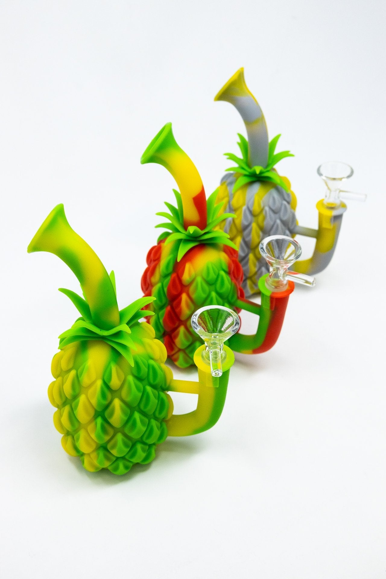 7" Pineapple Silicone Bong